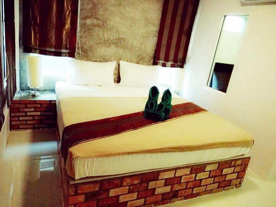 Popular Lanta Resort Ko Lanta Kültér fotó